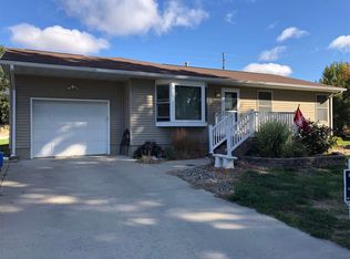 308 N Hickory St, Norfolk, NE 68701