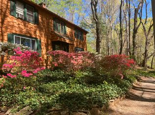 510 Vineyard Rd #B, Tryon, NC 28782