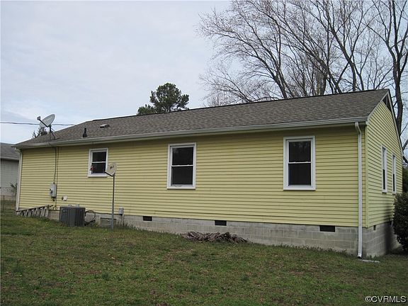 4th image of 17401 Wedgewood Dr