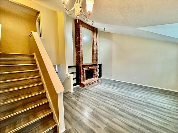 4th image of 13300 Woodlake Village Ct E