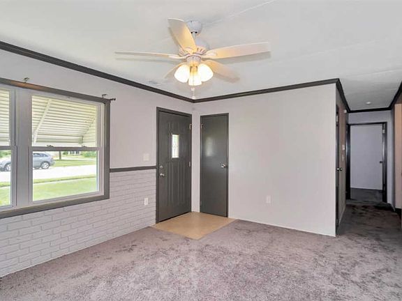 5th image of 4310 Clark Dr