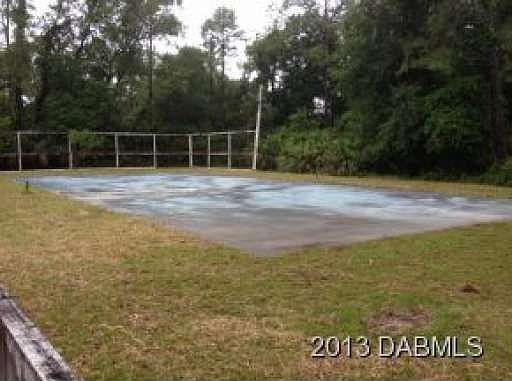 4th image of 747 Glen Cir