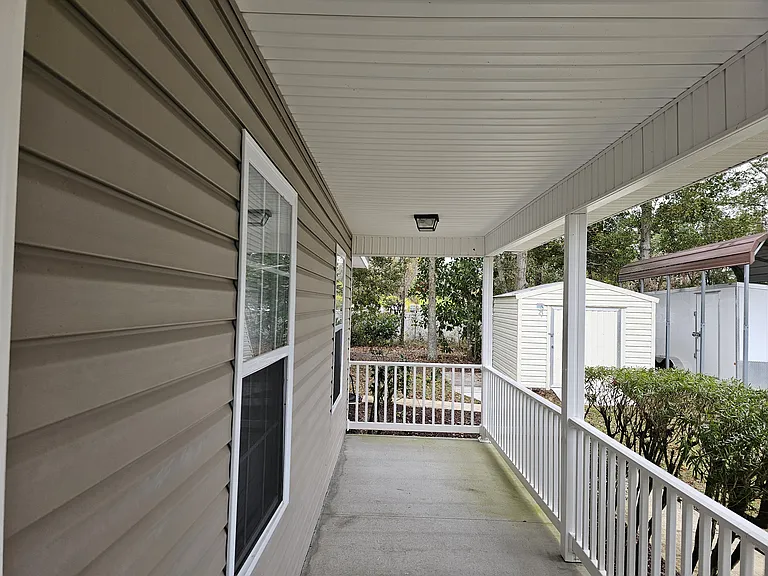 4615 State Road 16 — Photo 11