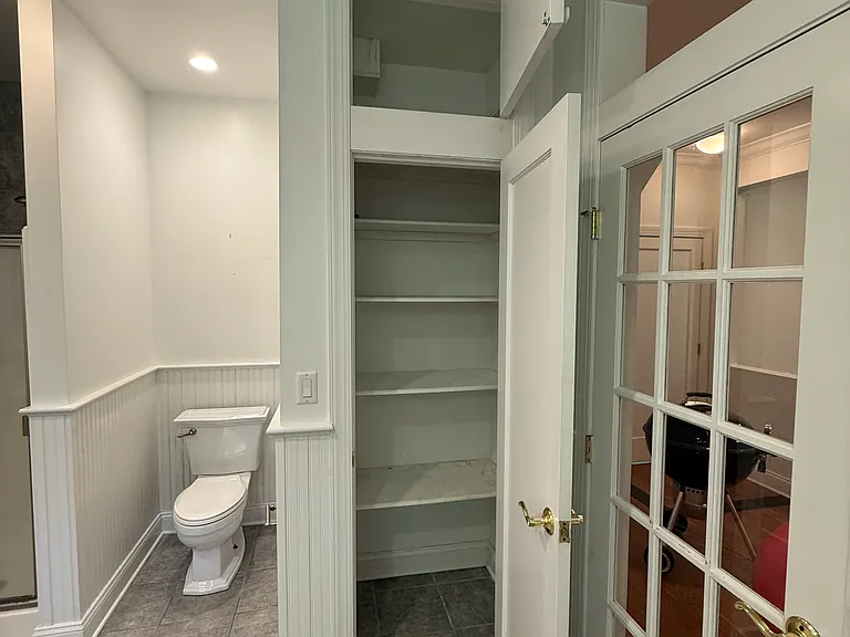 793 Lake St #5 — Photo 36