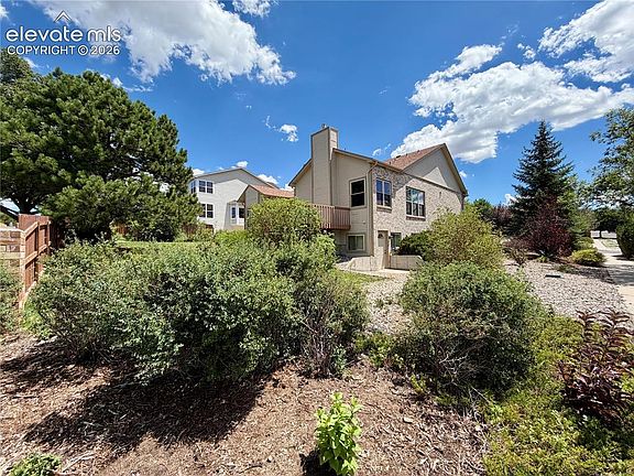 3rd image of 8402 Sutterfield Dr