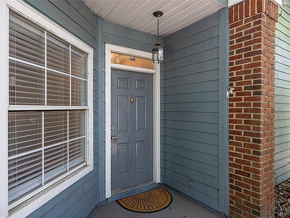 4th image of 501 NW 50th Blvd