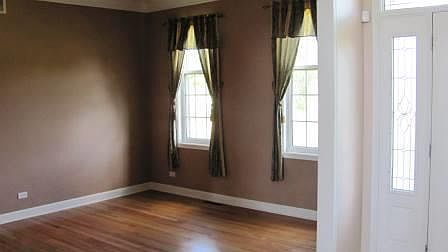 3rd image of 2332 N Cedar Ln