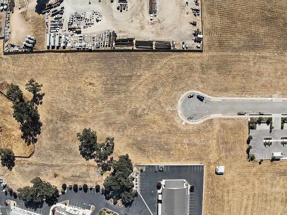 1st image of Cow Meadow Pl #7