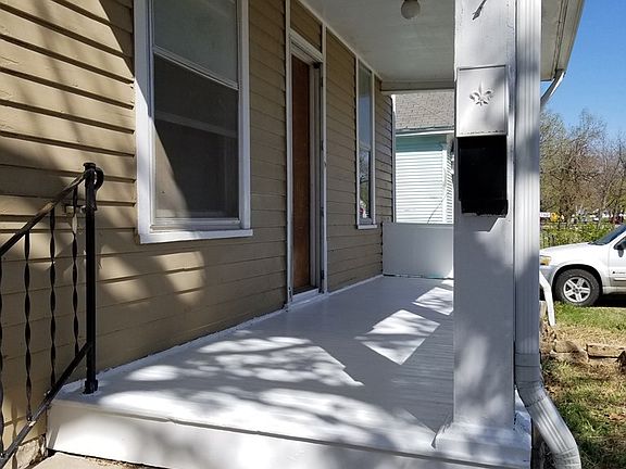 4th image of 117 E Kirwin Ave
