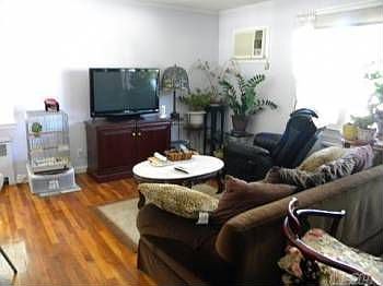 5th image of 1045 Mirabelle Ave