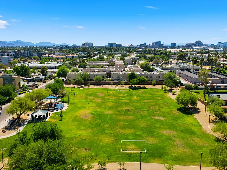 1886 E Don Carlos Ave #139 — Photo 22