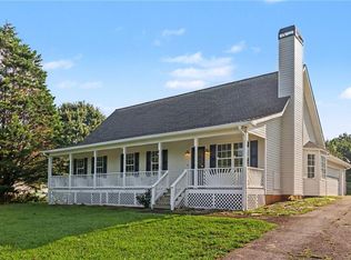 4075 Asbury Mill Rd, Cleveland, GA 30528