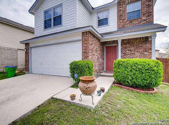 3rd image of 10338 Oakwood Crst