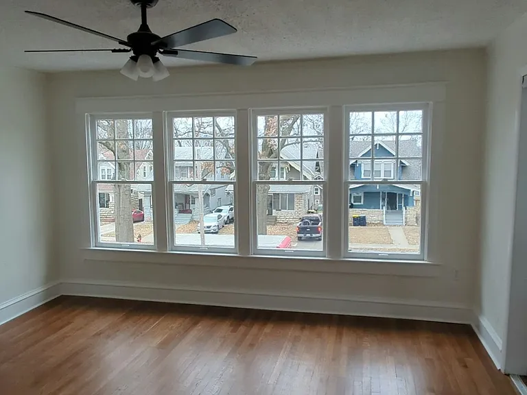 4119 S Benton Ave — Photo 50