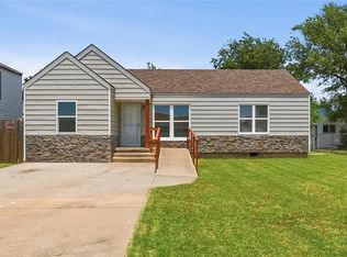 1919 NW Arlington Ave, Lawton, OK 73507