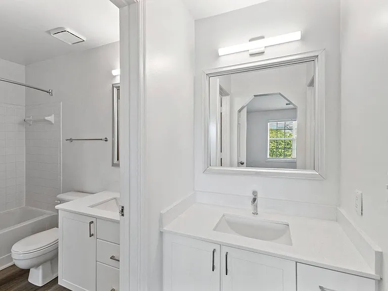 Windsor Kingstowne — Photo 18