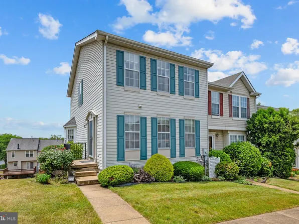 1001 Ridgewood Ct, Newark, DE 19711