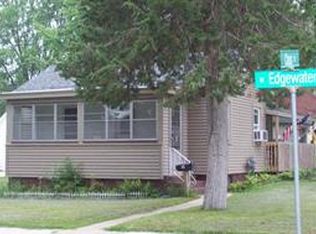 601 W Edgewater St, Portage, WI 53901