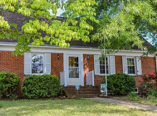 831 Jefferson Ave, Waynesboro, VA 22980