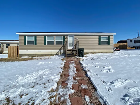 1304 Plumcreek Ave, Gillette, WY 82716