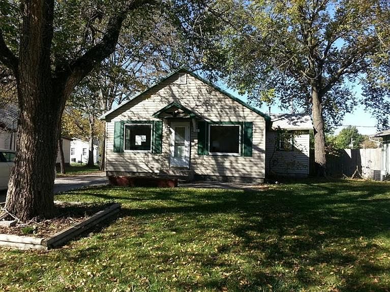 1st image of 511 Lincoln St
