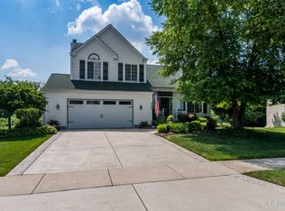 325 Aberdeen Dr, Algonquin, IL