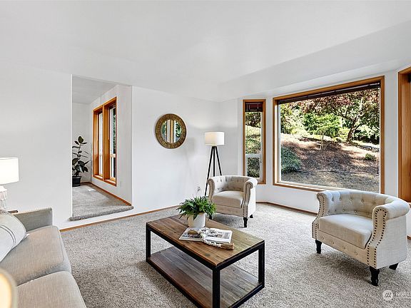 4th image of 2116 97th Street Ct NW