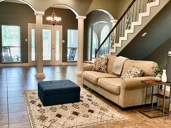 5th image of 378 Fiddlers Creek Dr
