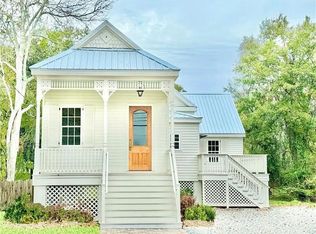 600 Pine St, Madisonville, LA 70447