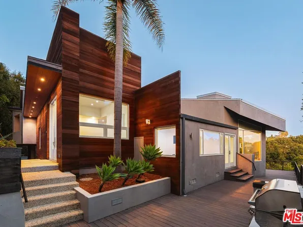 654 Erskine Dr, Pacific Palisades, CA 90272