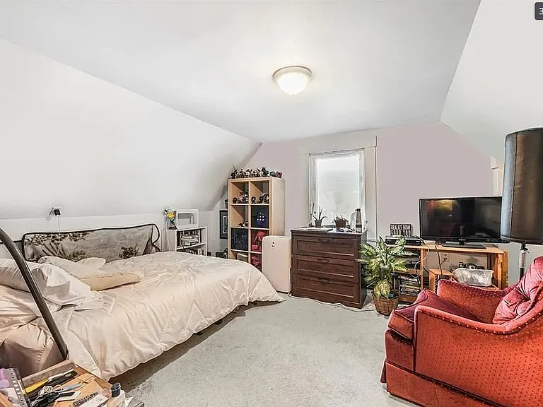 78 E Maple Ave #B — Photo 6
