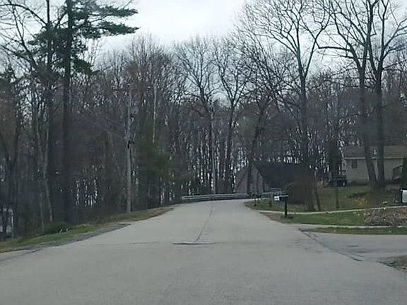 5th image of 49 Ledgeview Dr