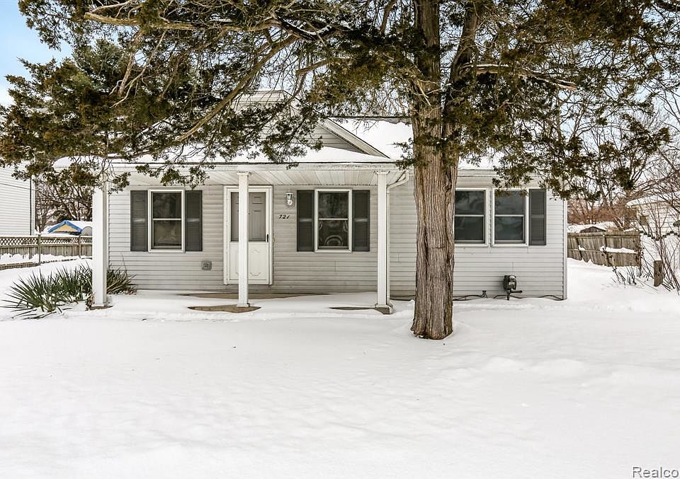 1st image of 721 Lamay Ave