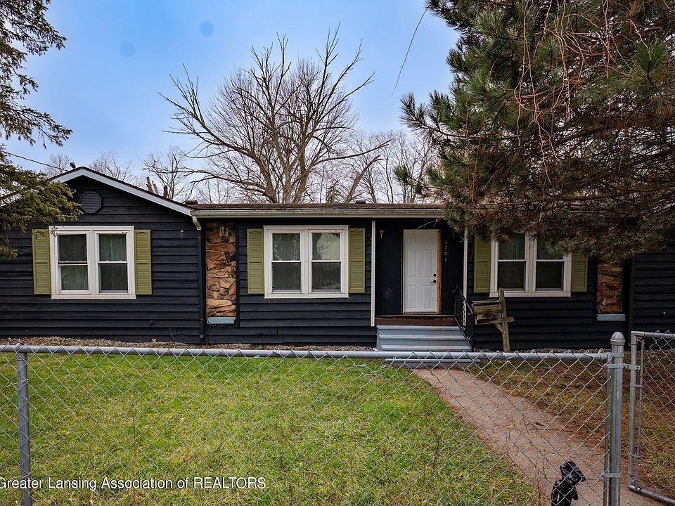 1st image of 1701 Roselawn Ave