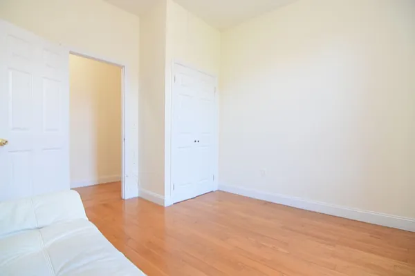 Rented by Skyward | media 9