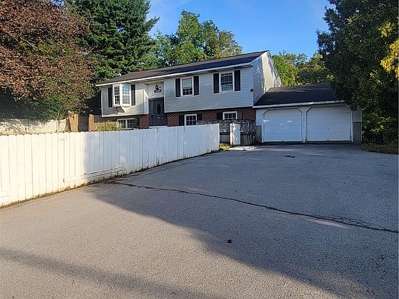 2nd image of 6721 W Hill Rd
