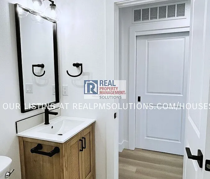 585 NE 113th Ave #585B — Photo 22