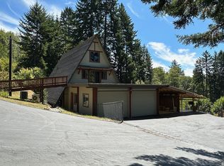 18730 Carpenterville Rd, Brookings, OR 97415