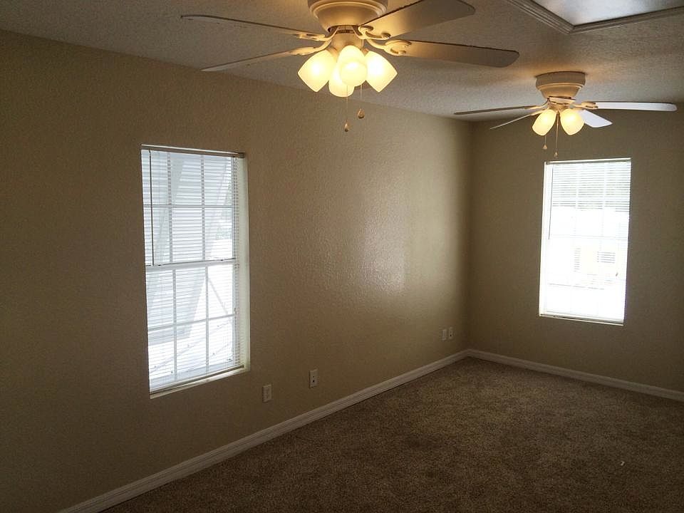 2nd image of 501 E New Haven Ave