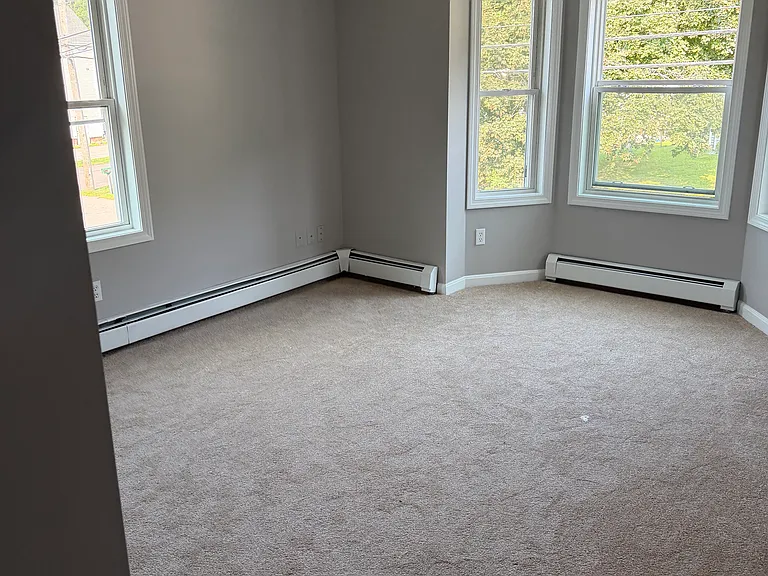 39 Scott Rd #2 — Photo 3