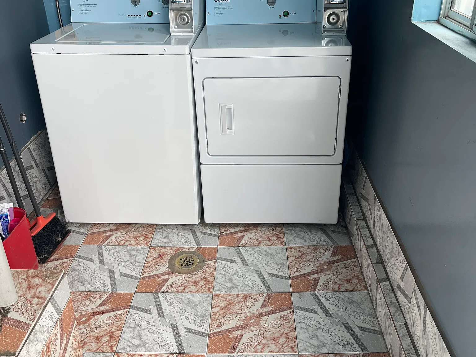 2 bed, 2010 sqft, $3,100 — Photo 3