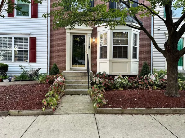 5504 Stoney Meadows Dr, District Heights, MD 20747