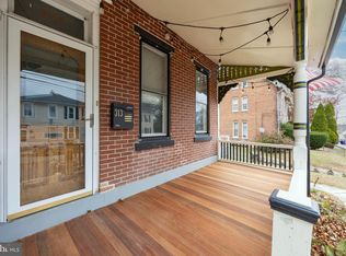 313 Chestnut St, Spring City, PA 19475