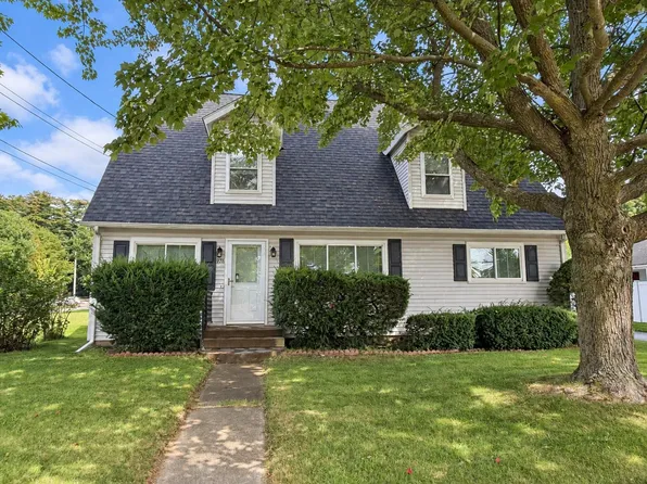 976 North Avenue, Burlington, VT 05408