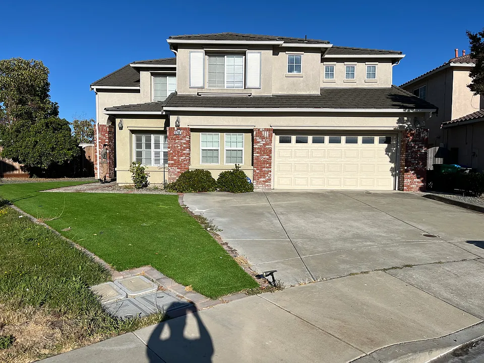 5200 Del Mar Ct