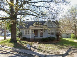 702 Brown St, Alton, IL 62002