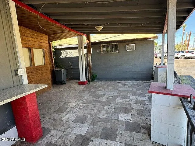 2 bed, 2.0 bath, 875 sqft, $1,400 — Photo 2