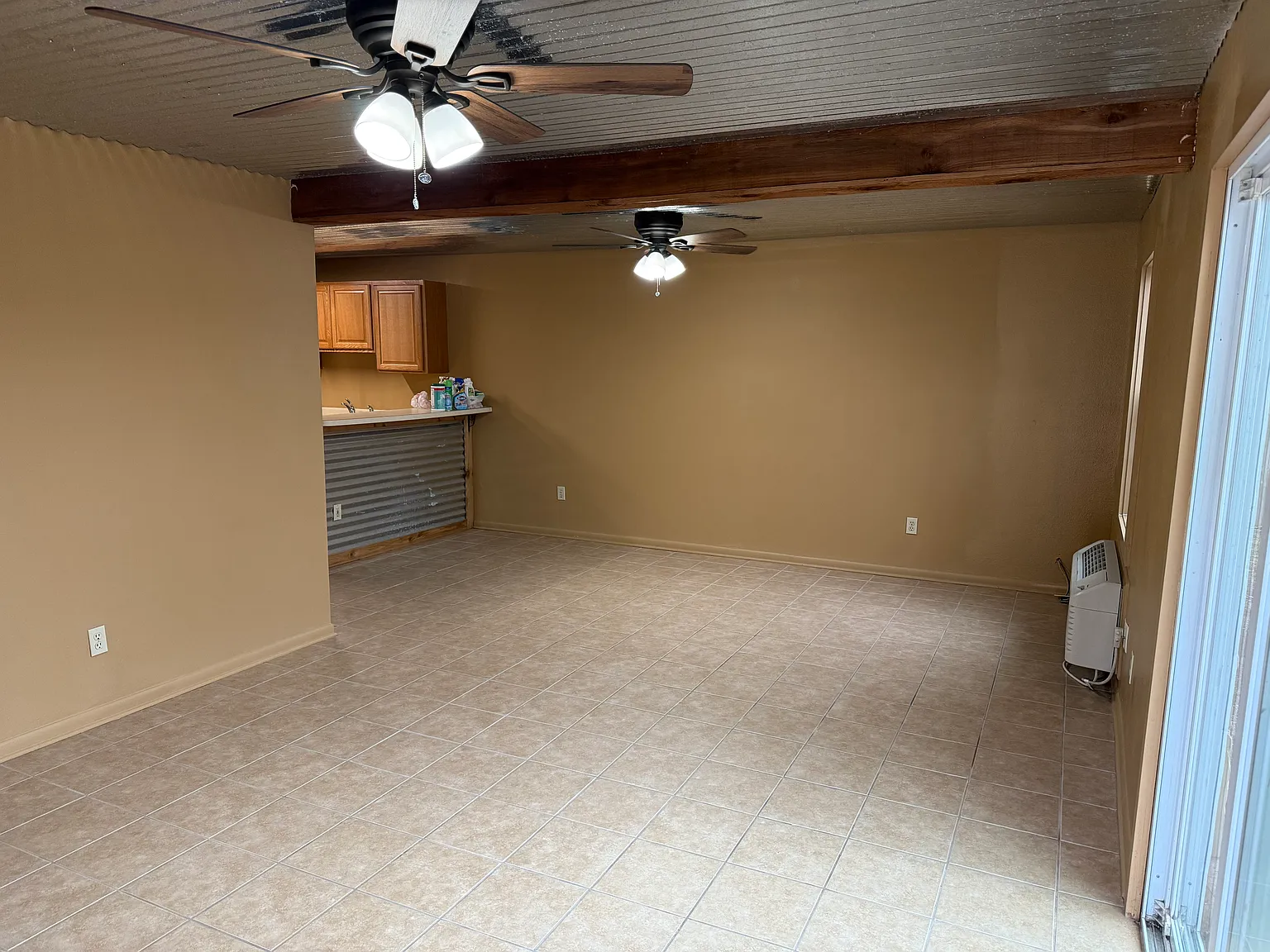 1 bed, 600 sqft, $1,350 — Photo 4