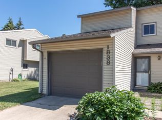 1838 28th St NW, Rochester, MN 55901