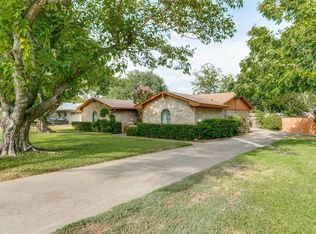 2608 Douglas Ave, Irving, TX 75062